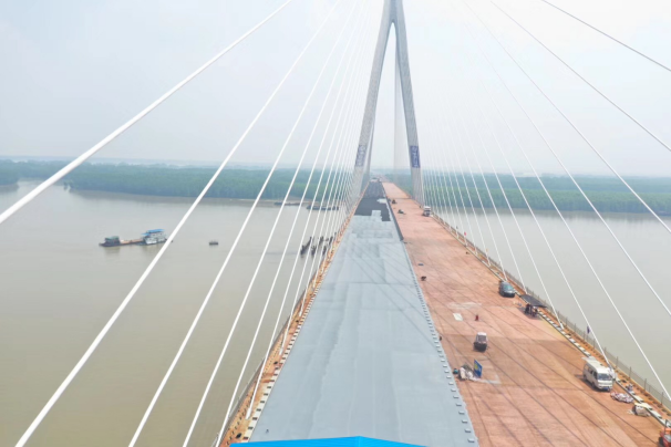 石首長(cháng)江公路大橋